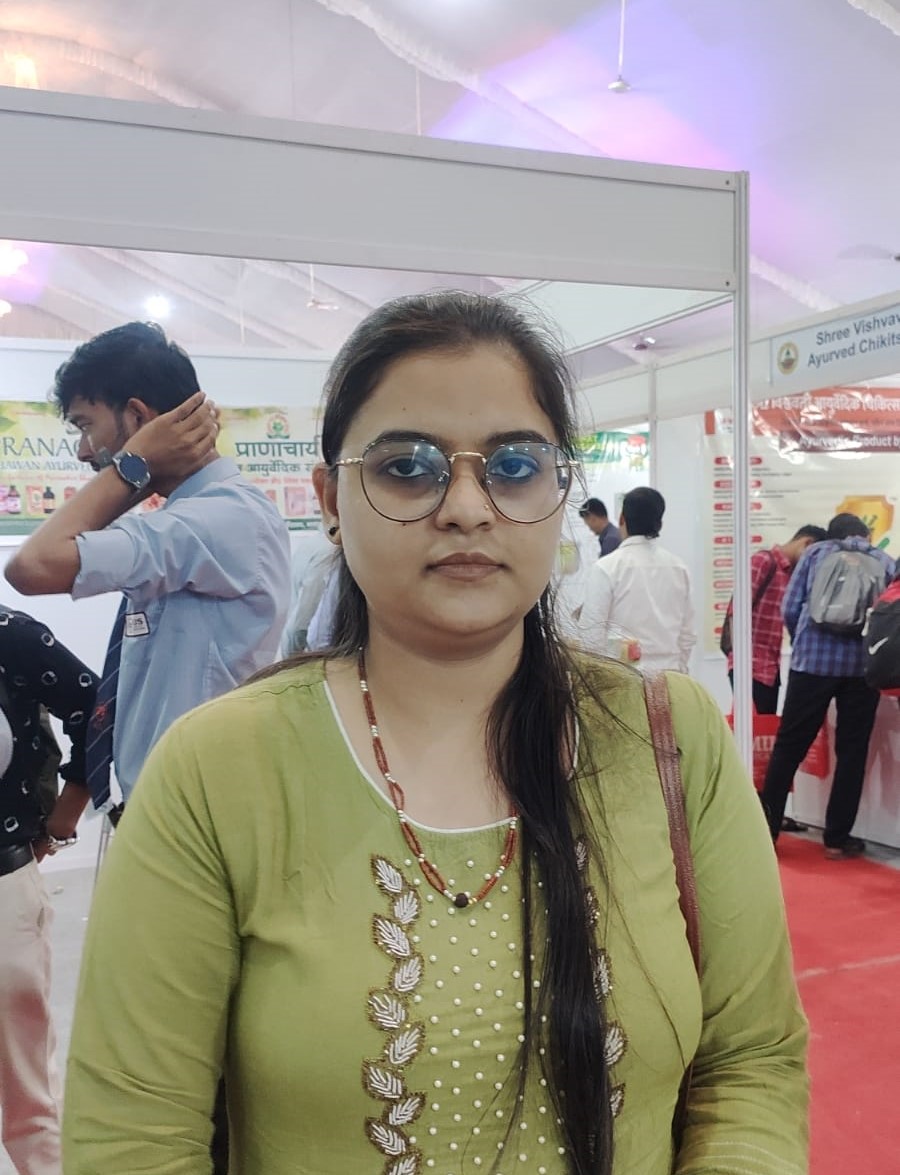 Dr Aarti Mori